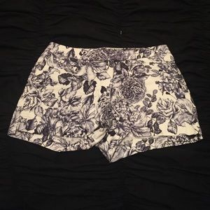 H&M chino style print shorts