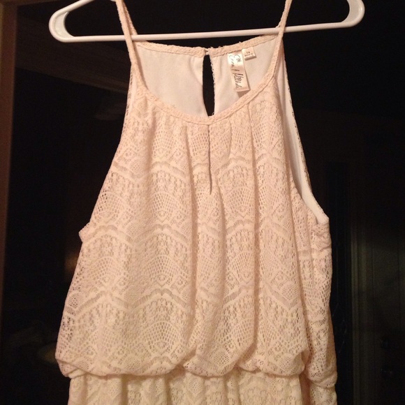 Dress - Picture 2 of 3