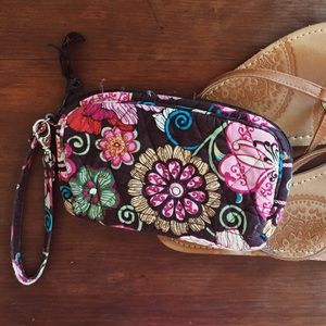 ❌SOLD❌Vera Bradley / Carry All Wristlet