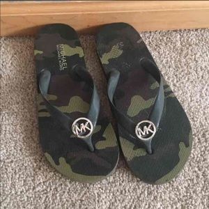 Michael Kors Flip Flop