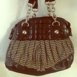 Black and white purse medium/ small