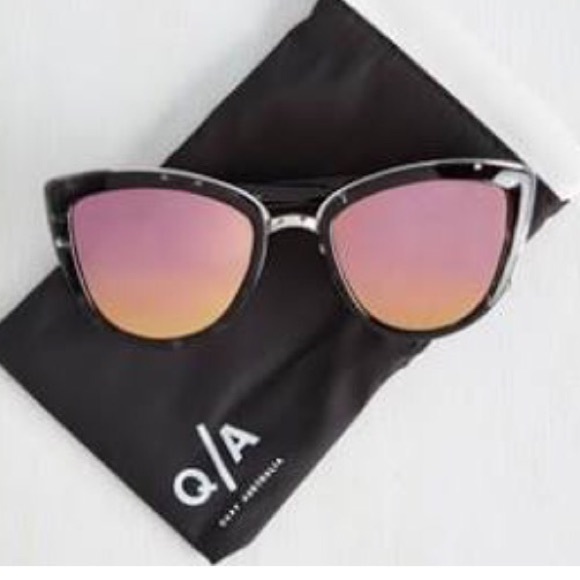 Quay Australia My Girl Sunglass Pink