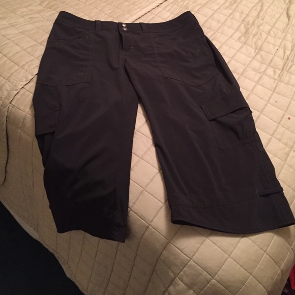 Athleta Capris-loose fitting ON HOLD