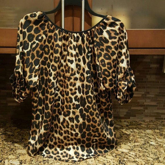 Blouse - Picture 2 of 2