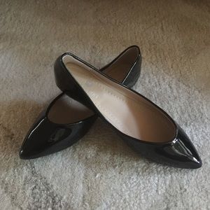 Cute Black Flats (BRAND NEW) 👠🕶