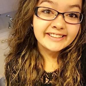 Meet your Posher, Tia