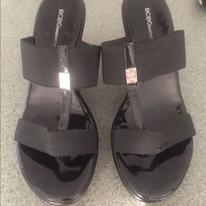 SALE!! BCBG PLATFORM SANDALS
