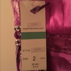 Faviana prom dress!!