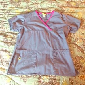 Grey WINK scrub top *Final Markdown** OBO