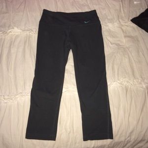 grey Nike leggings