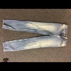 H&M mom jeans never worn