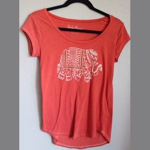 Orange Lucky Brand t-shirt -- size XS