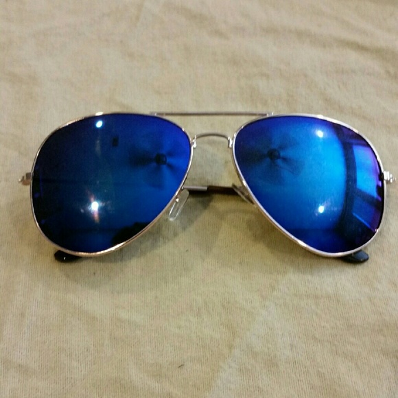 Aviator sunglasses - NWOT