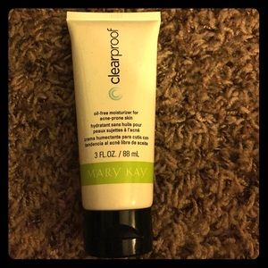 Clear proof oil free moisturizer