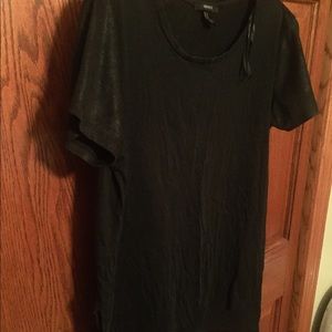 Forever 21 Tops - Black top Forever 21 Tops - Black top