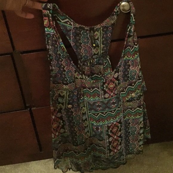 Lightweight top ! ❤️ - Picture 2 of 2