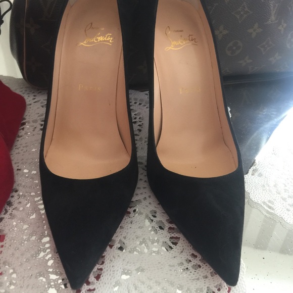 Christian Louboutin Decollette Suede