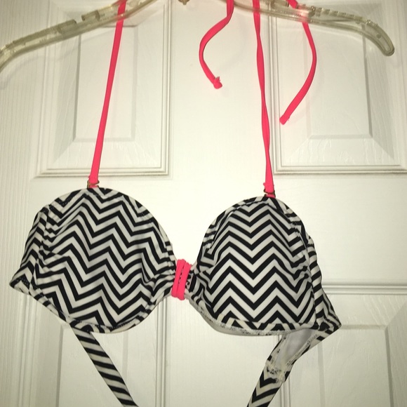 chevron print bikini top