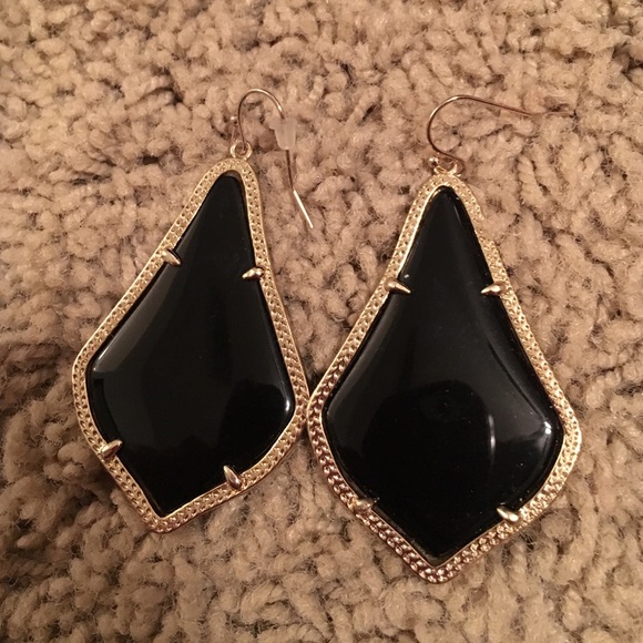 Kendra Scott earrings