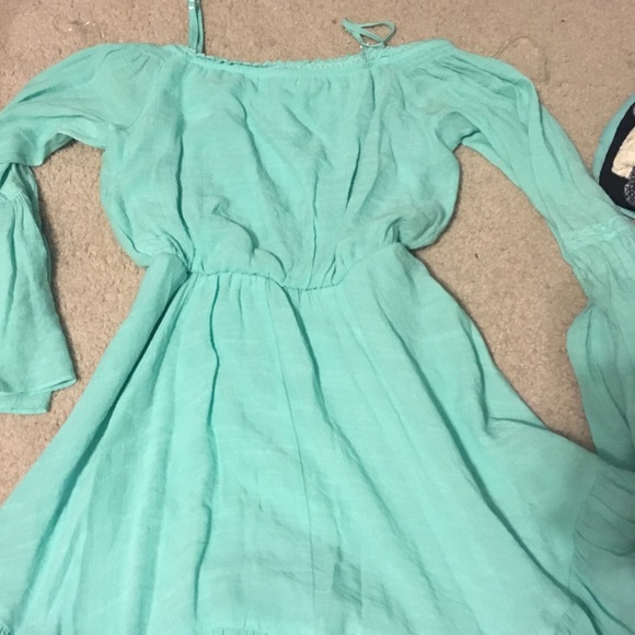 Tank/off the shoulder dress