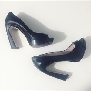 Black patent leather Miu Miu Heels