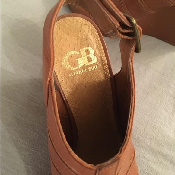 Gianni Bini wedge heels - Picture 4 of 4