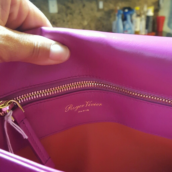 RODGER VIVIER - Picture 4 of 4