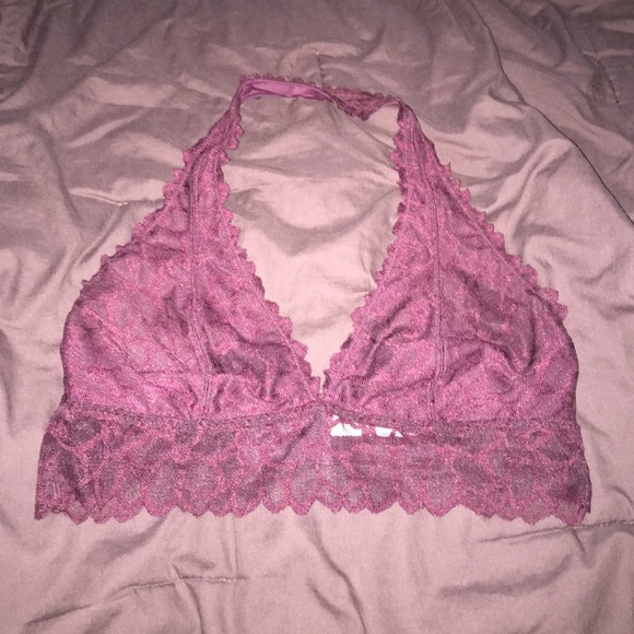 pink bra