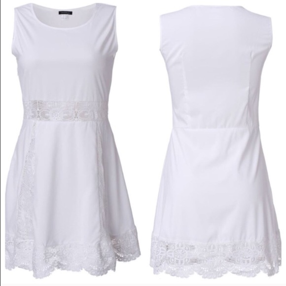 Beautiful Lace Dress - Picture 3 of 4