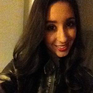 Meet your Posher, Camila