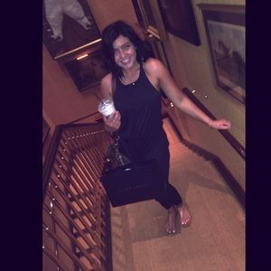 Meet your Posher, Faye