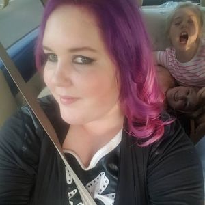 Meet your Posher, Lacy