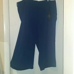 Wide leg cropped pants