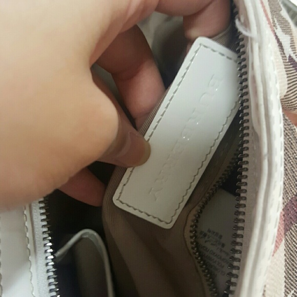 Burberry Nova Check Star Bag - Picture 2 of 4