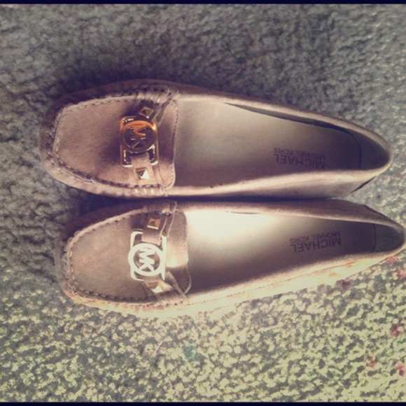 Michael Kors nude loafers