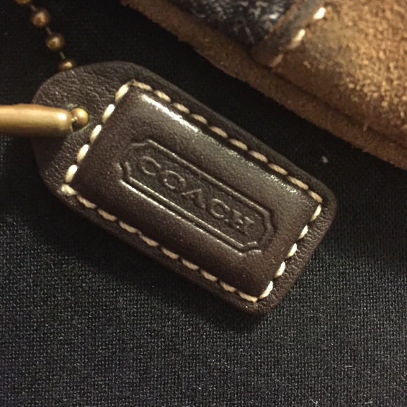 Vintage Authentic Coach Wristlet - Picture 2 of 6