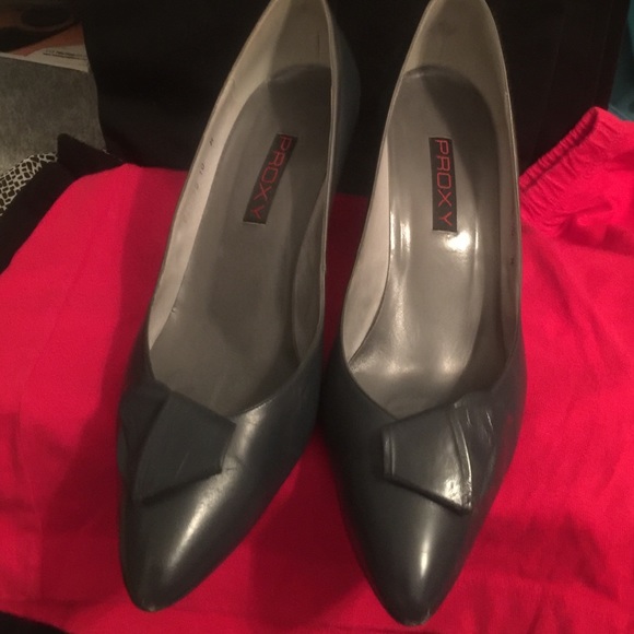 Proxy navy blue heels
