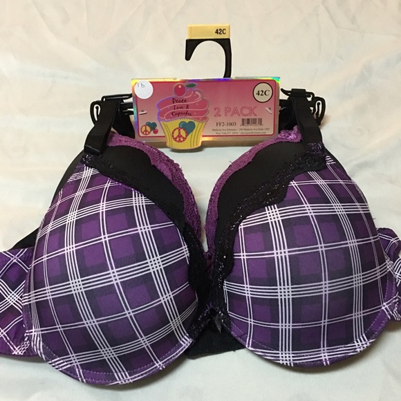 Super cute 2 pack bra set. NWT!!!