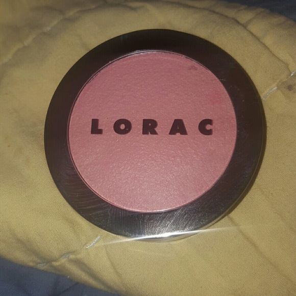 Lorac buildable (matte) blush