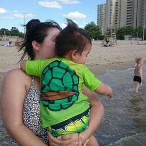 Meet your Posher, Val