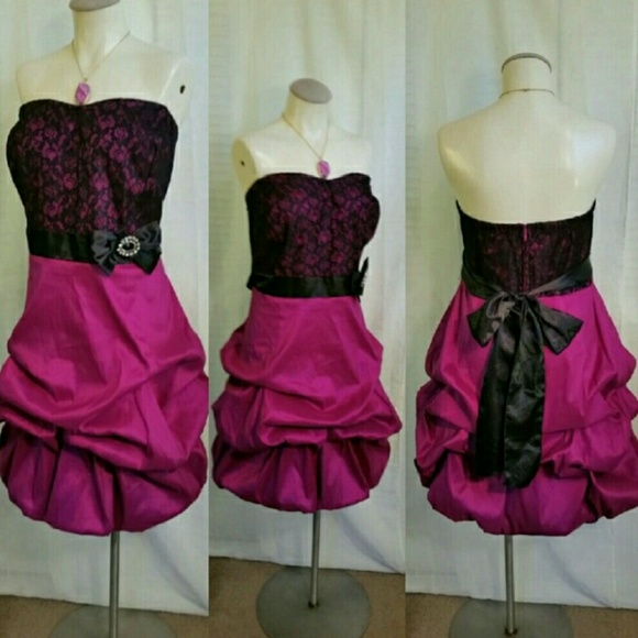 Reposh   Size 24 Torrid Strapless Prom Dress
