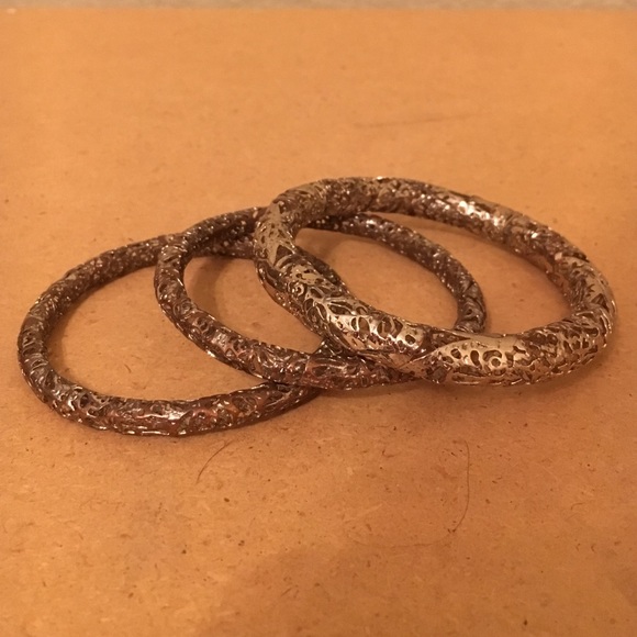 Kendra Scott Lucca Gold Metal Bangle Set