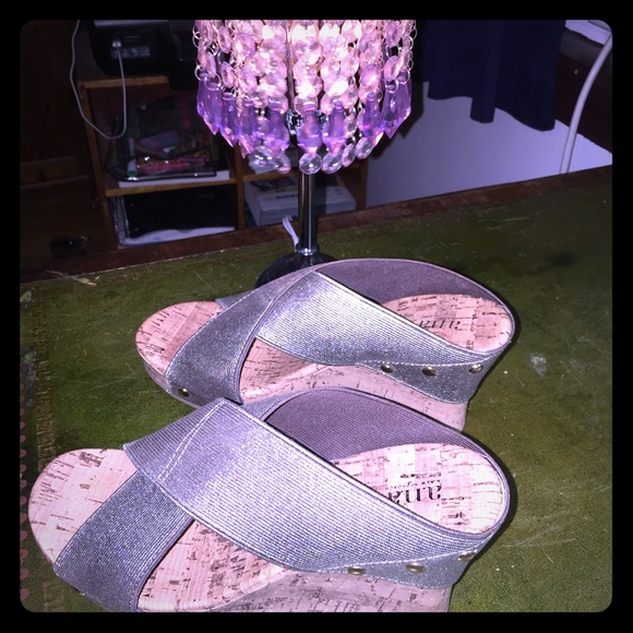 ANA Lexi wedge sandals - Picture 1 of 2