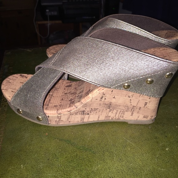 ANA Lexi wedge sandals - Picture 2 of 2