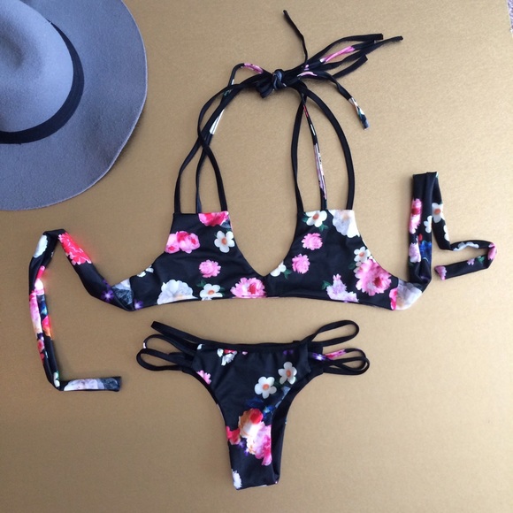 🔴FINAL SALE🔴 Beautiful bikinis - Picture 3 of 3