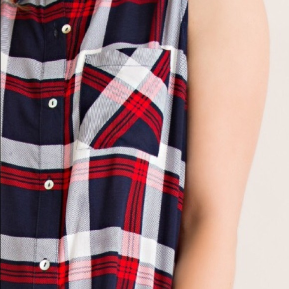 Red Plaid shirt tunic top - Picture 4 of 4