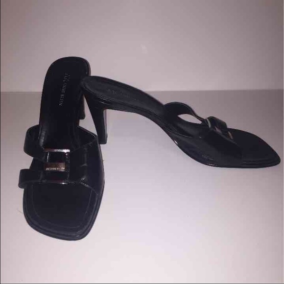 Anne Klein Black Short Heels