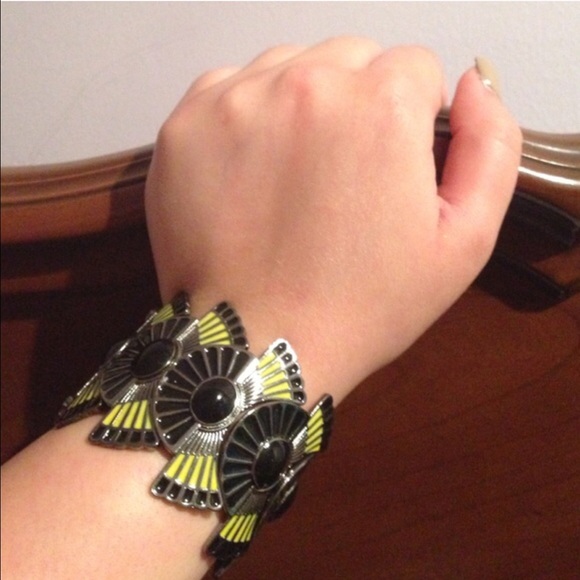 Black bracelet with detail