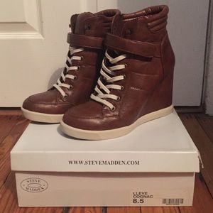 Steve Madden Lleve