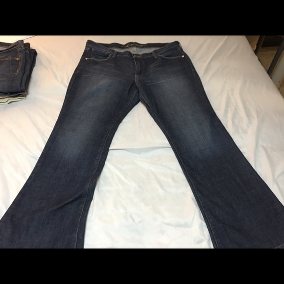 Old Navy "The Sweetheart" Jeans